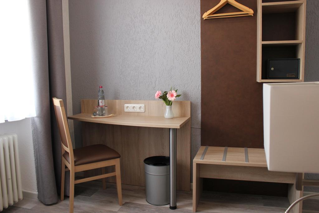 Hotel Restaurant Kromberg Remscheid Quarto foto