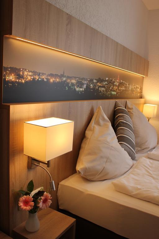 Hotel Restaurant Kromberg Remscheid Quarto foto